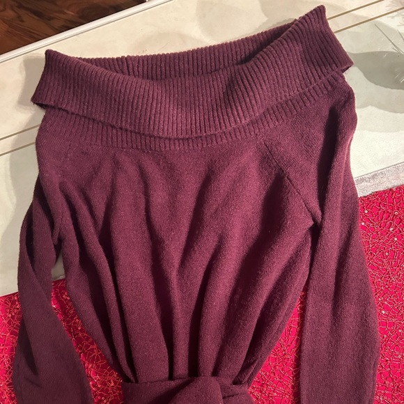 Women’s Dynamite Sweater Dress - Picture 5 of 10